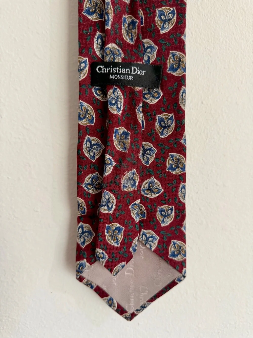 Dior Monsieur Burgundy Floral Silk Necktie with Blue and Cream Motifs